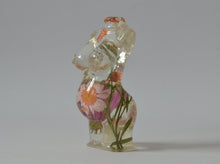 Lade das Bild in den Galerie-Viewer, Pregnant Goddess Statue Pink Flower
